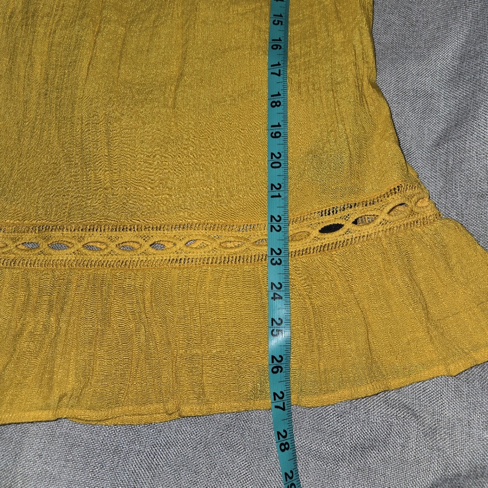 ​Zac & Rachel Mustard Yellow Boho Bell Sleeve Blouse Crochet Lace Trim Medium - Picture 13 of 13